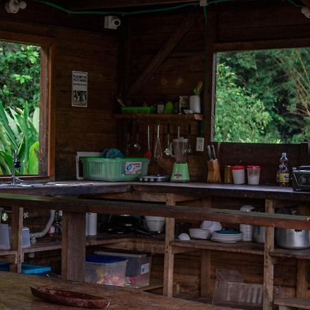 The Pelican House Hostel Эль-Валье Экстерьер фото