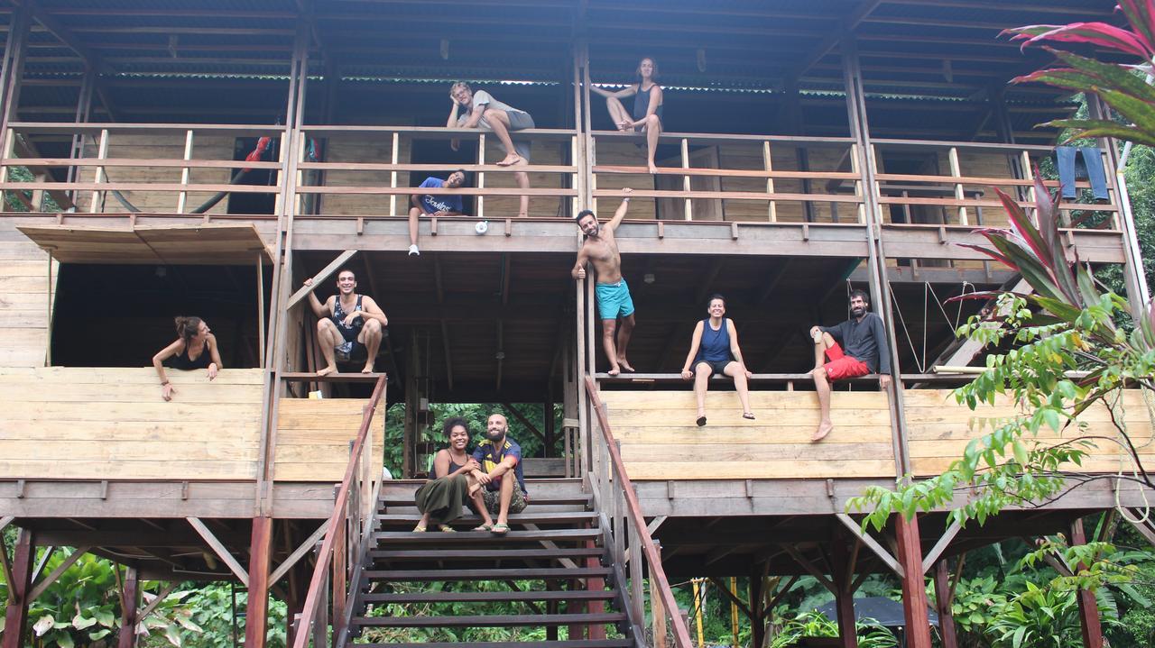 The Pelican House Hostel Эль-Валье Экстерьер фото